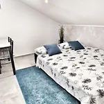 Apartmán Tina Stinjan *