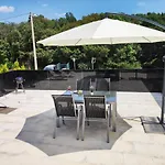Tina Stinjan Apartmán